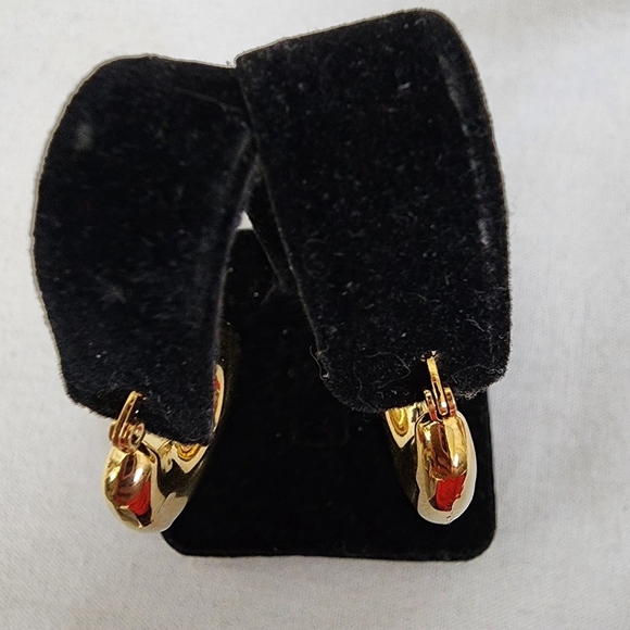 Gold Stainless Steel Chunky Square Hoop Earrings - Picture 6 of 8